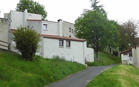 Joli petit T4 confortable au bord de leau